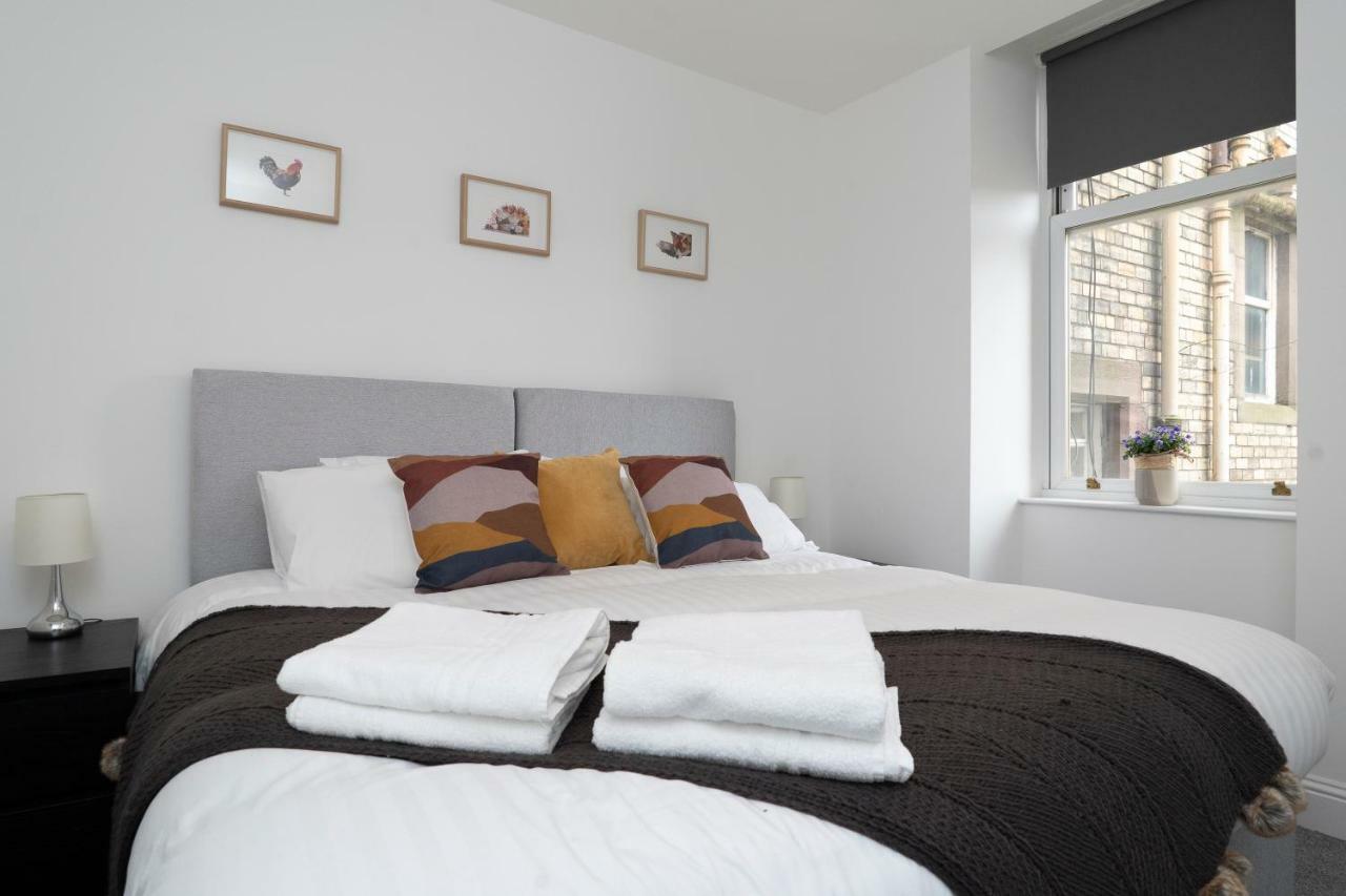 Greenstar Apartments - 2 Minute Walk Away Into City Centre - 6 Individual Flats - Next To Abertay University - 1 Bed 2 Bed & 3 Bedroom Flats - Fully Equipped - Short - Mid - Long Stays Welcome ダンディー エクステリア 写真