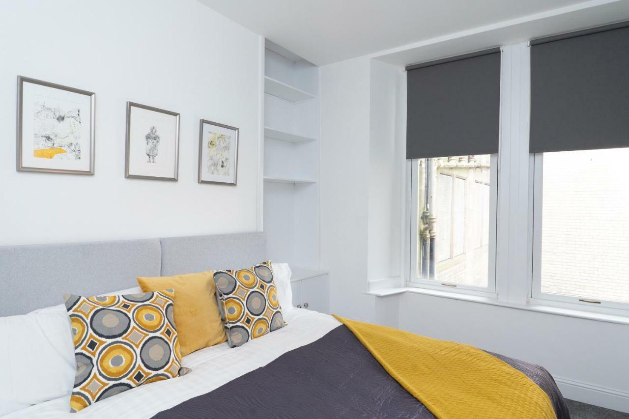 Greenstar Apartments - 2 Minute Walk Away Into City Centre - 6 Individual Flats - Next To Abertay University - 1 Bed 2 Bed & 3 Bedroom Flats - Fully Equipped - Short - Mid - Long Stays Welcome ダンディー エクステリア 写真
