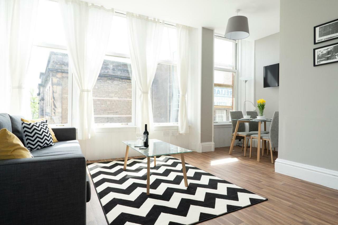 Greenstar Apartments - 2 Minute Walk Away Into City Centre - 6 Individual Flats - Next To Abertay University - 1 Bed 2 Bed & 3 Bedroom Flats - Fully Equipped - Short - Mid - Long Stays Welcome ダンディー エクステリア 写真