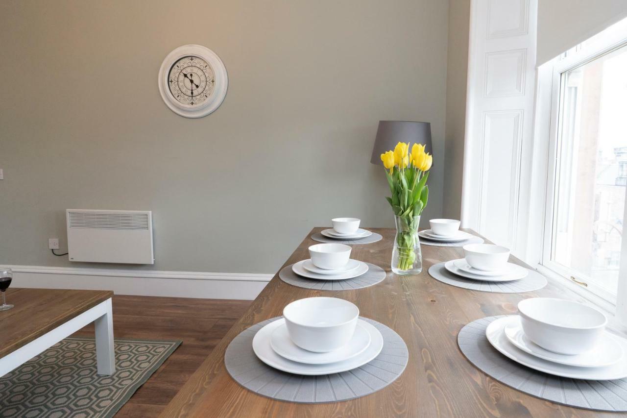 Greenstar Apartments - 2 Minute Walk Away Into City Centre - 6 Individual Flats - Next To Abertay University - 1 Bed 2 Bed & 3 Bedroom Flats - Fully Equipped - Short - Mid - Long Stays Welcome ダンディー エクステリア 写真